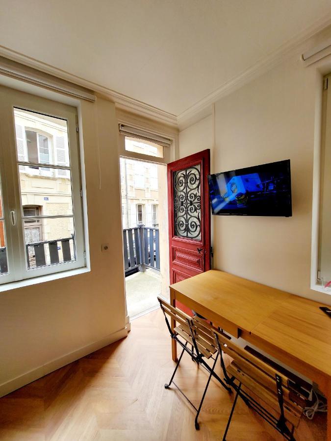 Studio Jeannette Avec Balcon Et Juste A 130 Metres Plage ! Plein Centre ! Wifi - Draps Serviettes Inclus ! Trouville-sur-Mer Εξωτερικό φωτογραφία